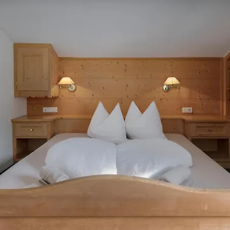 Bed & Breakfast Garni Ziernheld *